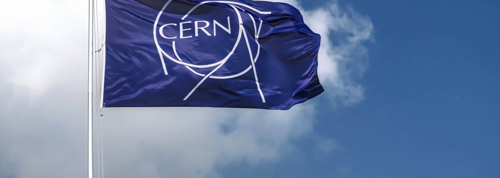 Various Internship Programmes For Students And Researchers At CERN